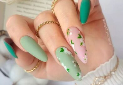 15 opções de unhas decoradas com flores