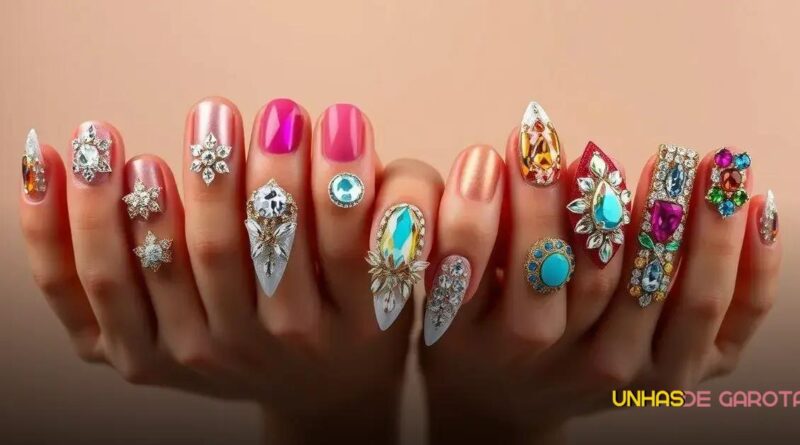 6 Ideias Incríveis para Unhas com Pedrarias que Você Vai Amar