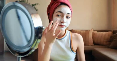 A Nova Era do Minimalismo em Cuidados com a Pele para a Geração Z